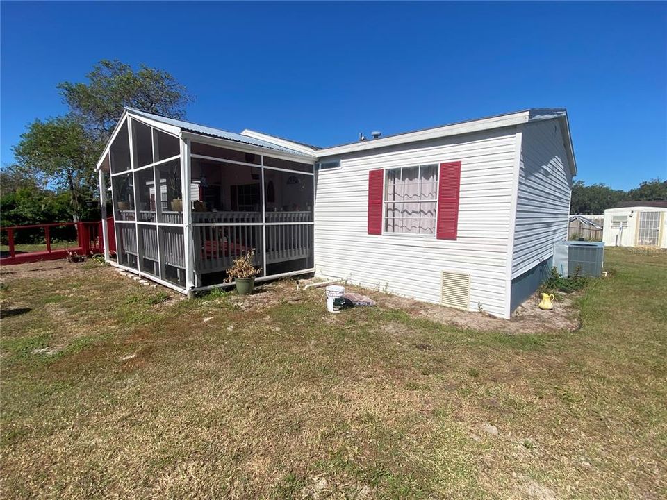 For Sale: $260,000 (3 beds, 2 baths, 1404 Square Feet)