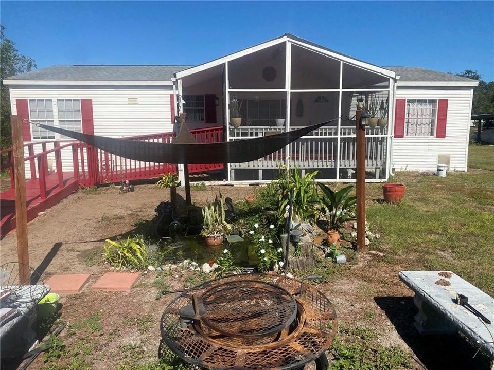 For Sale: $260,000 (3 beds, 2 baths, 1404 Square Feet)