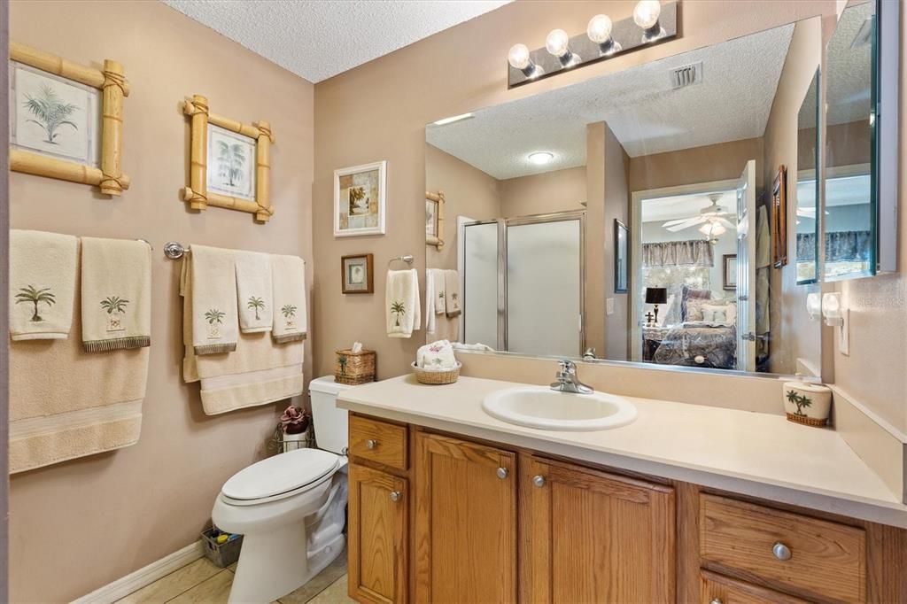 待售: $319,000 (2 贝兹, 2 浴室, 1123 平方英尺)