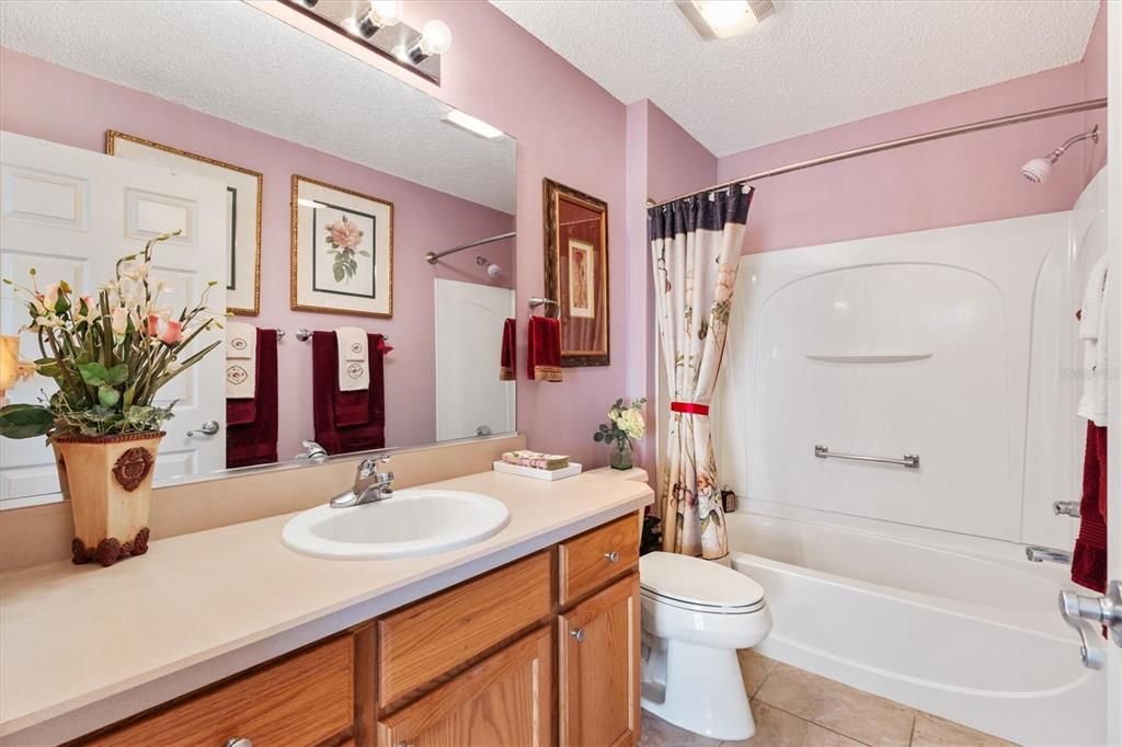 待售: $319,000 (2 贝兹, 2 浴室, 1123 平方英尺)