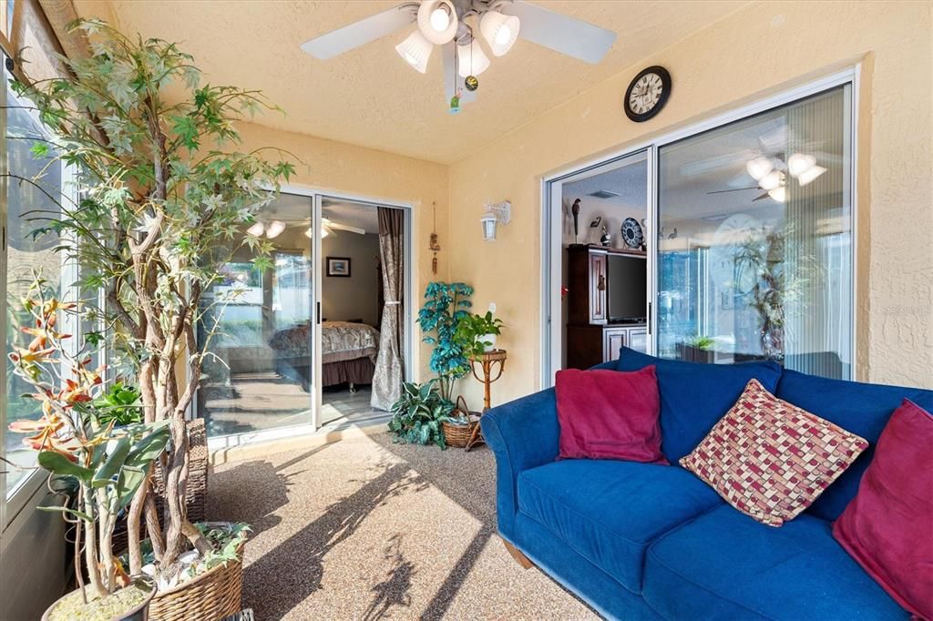 待售: $319,000 (2 贝兹, 2 浴室, 1123 平方英尺)