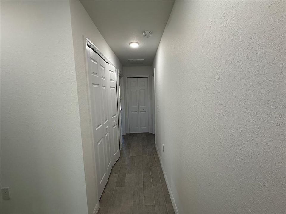 For Rent: $2,250 (4 beds, 2 baths, 1800 Square Feet)