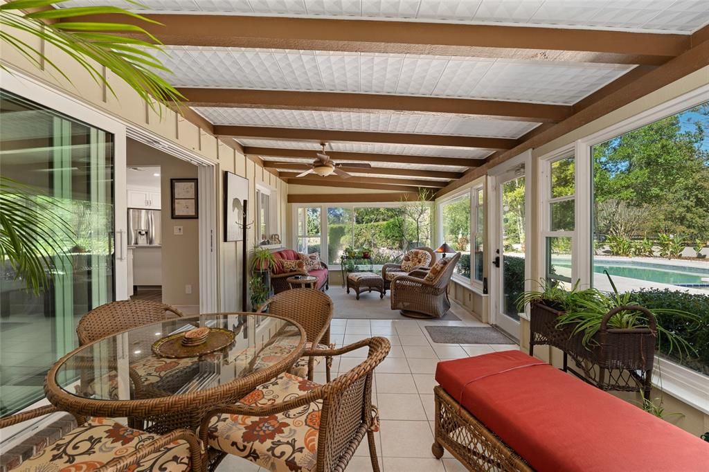 На продажу: $1,150,000 (3 спален, 2 ванн, 2621 Квадратных фут)