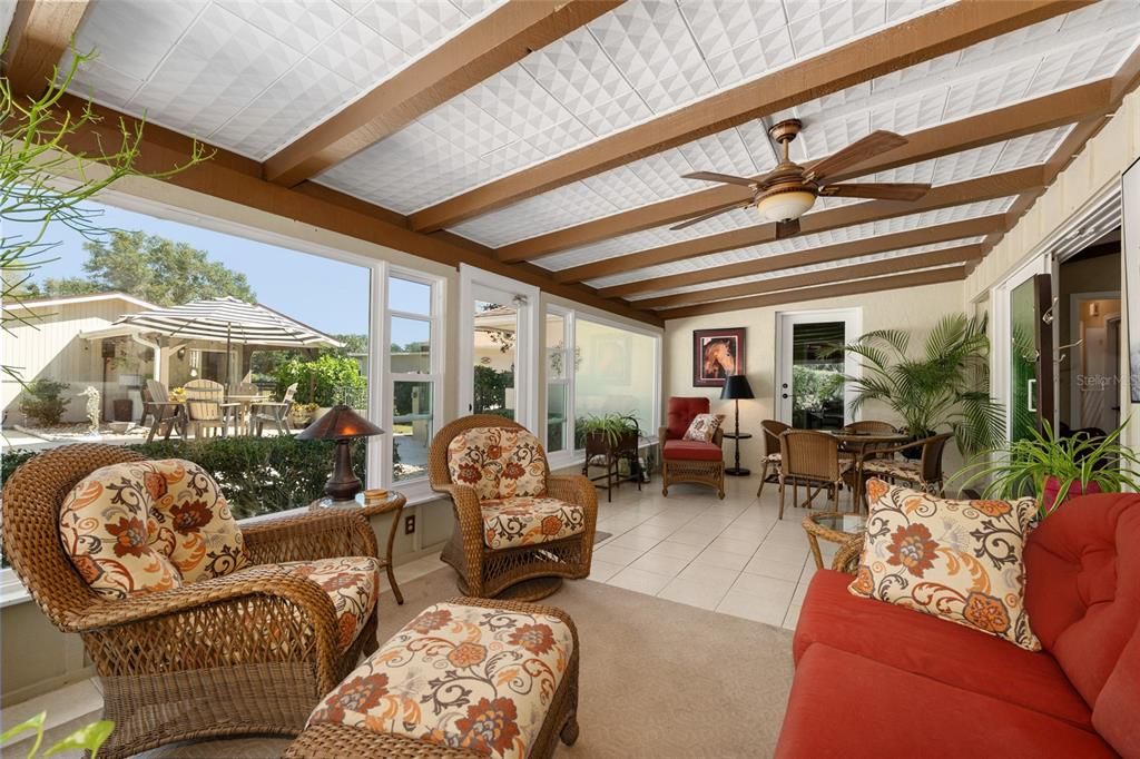 На продажу: $1,150,000 (3 спален, 2 ванн, 2621 Квадратных фут)