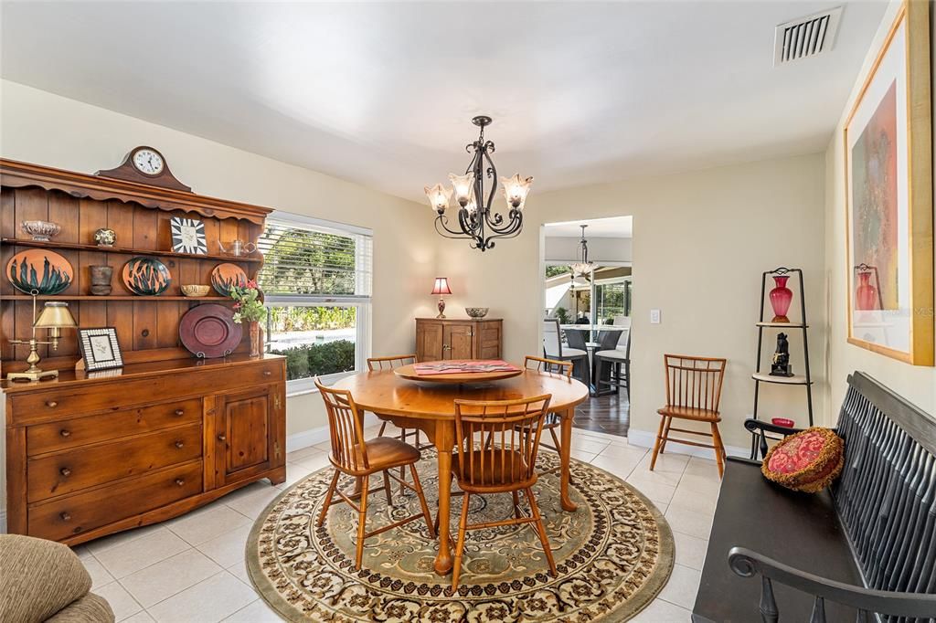 На продажу: $1,150,000 (3 спален, 2 ванн, 2621 Квадратных фут)