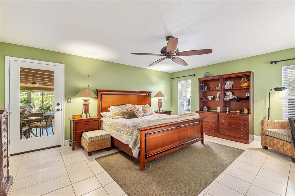 На продажу: $1,150,000 (3 спален, 2 ванн, 2621 Квадратных фут)