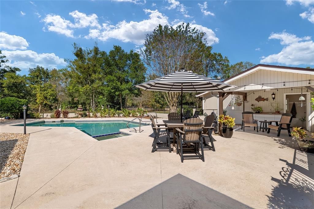 На продажу: $1,150,000 (3 спален, 2 ванн, 2621 Квадратных фут)