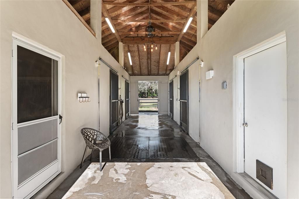 На продажу: $1,150,000 (3 спален, 2 ванн, 2621 Квадратных фут)