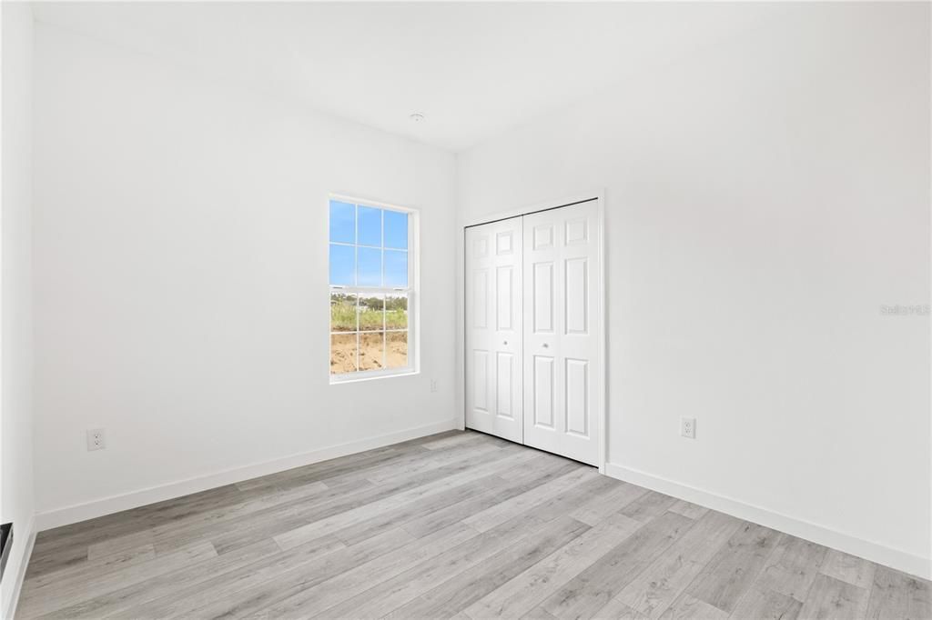 Active With Contract: $314,990 (4 beds, 2 baths, 1708 Square Feet)