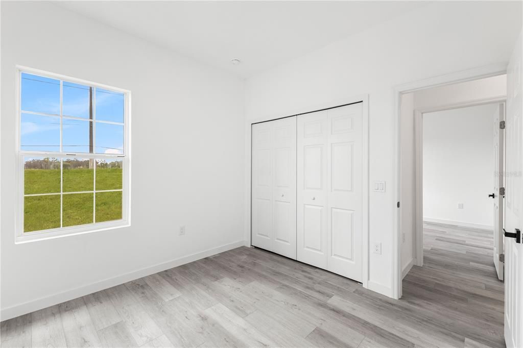 Active With Contract: $314,990 (4 beds, 2 baths, 1708 Square Feet)