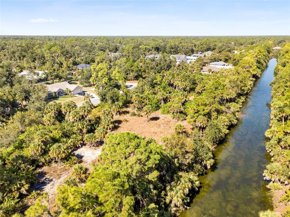 На продажу: $20,000 (0.23 acres)