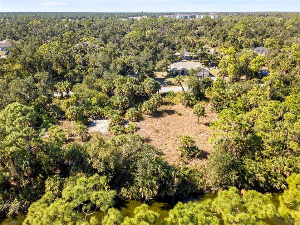 На продажу: $20,000 (0.23 acres)