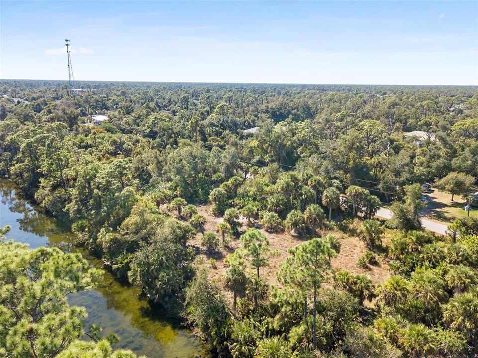 На продажу: $20,000 (0.23 acres)