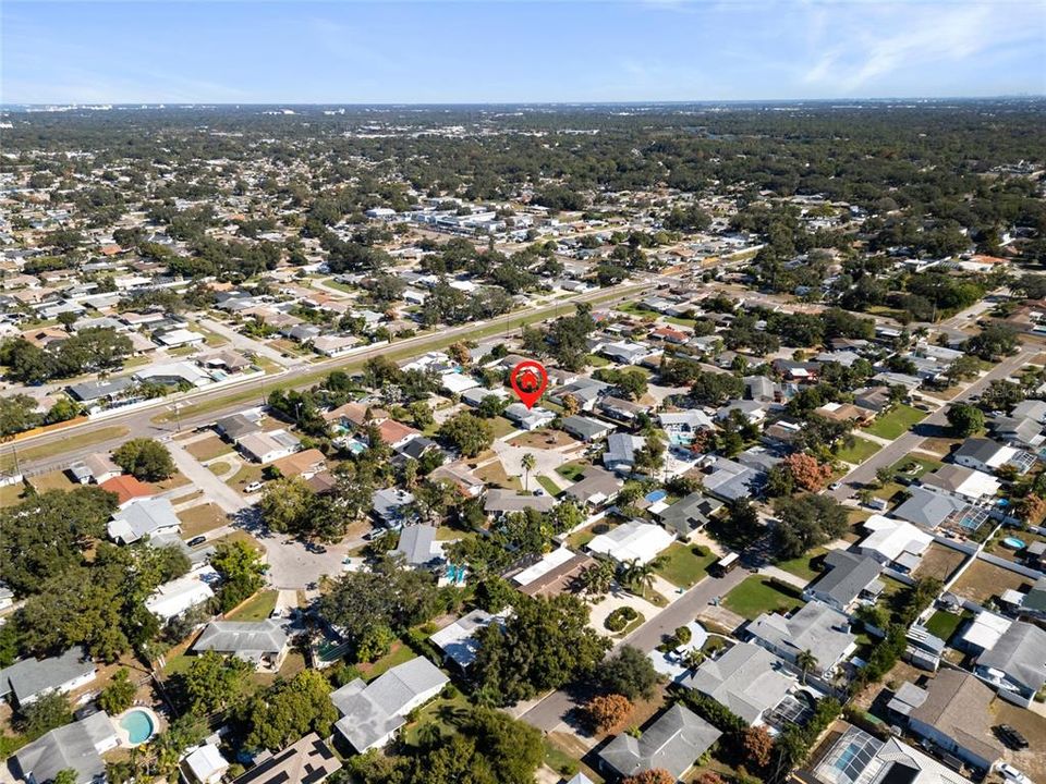 Active With Contract: $400,000 (4 beds, 2 baths, 1198 Square Feet)