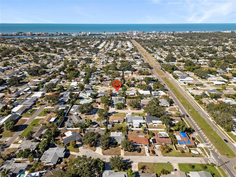 Active With Contract: $400,000 (4 beds, 2 baths, 1198 Square Feet)