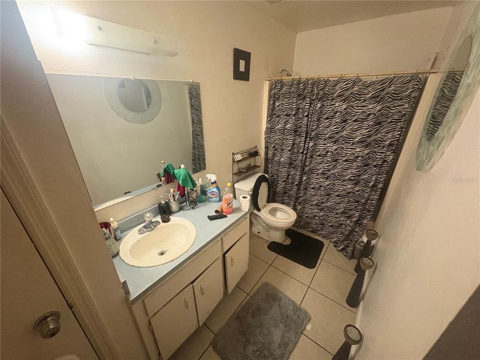 待售: $239,000 (3 贝兹, 2 浴室, 1244 平方英尺)