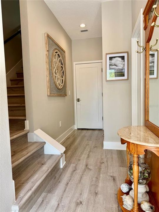 For Rent: $5,500 (3 beds, 3 baths, 1970 Square Feet)