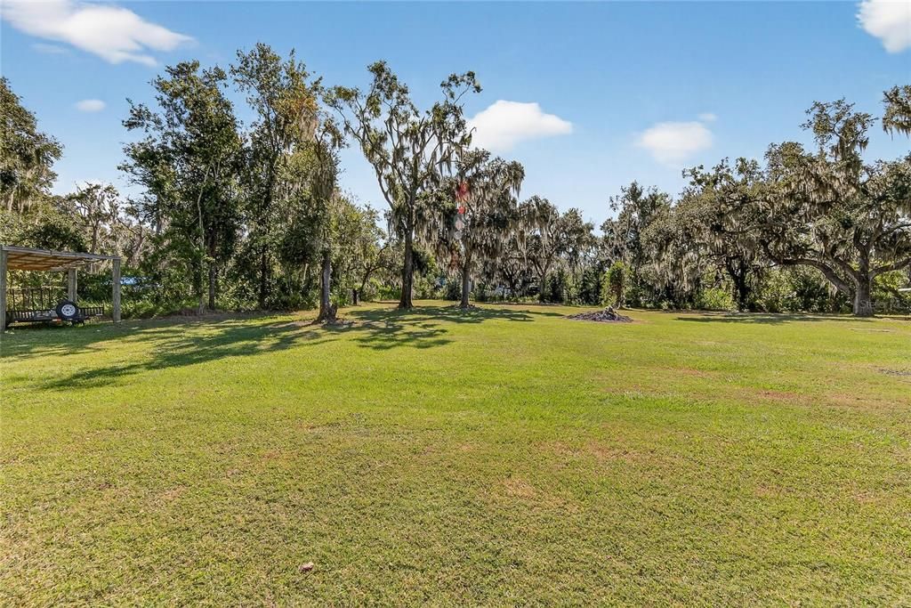 En Venta: $409,900 (4 camas, 2 baños, 2356 Pies cuadrados)