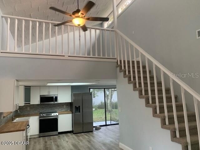 待售: $315,000 (2 贝兹, 2 浴室, 1900 平方英尺)