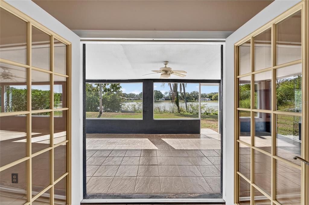 En Venta: $375,000 (3 camas, 2 baños, 1656 Pies cuadrados)