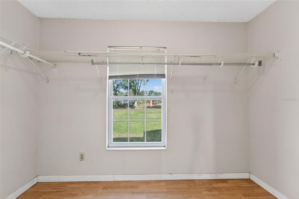 En Venta: $375,000 (3 camas, 2 baños, 1656 Pies cuadrados)