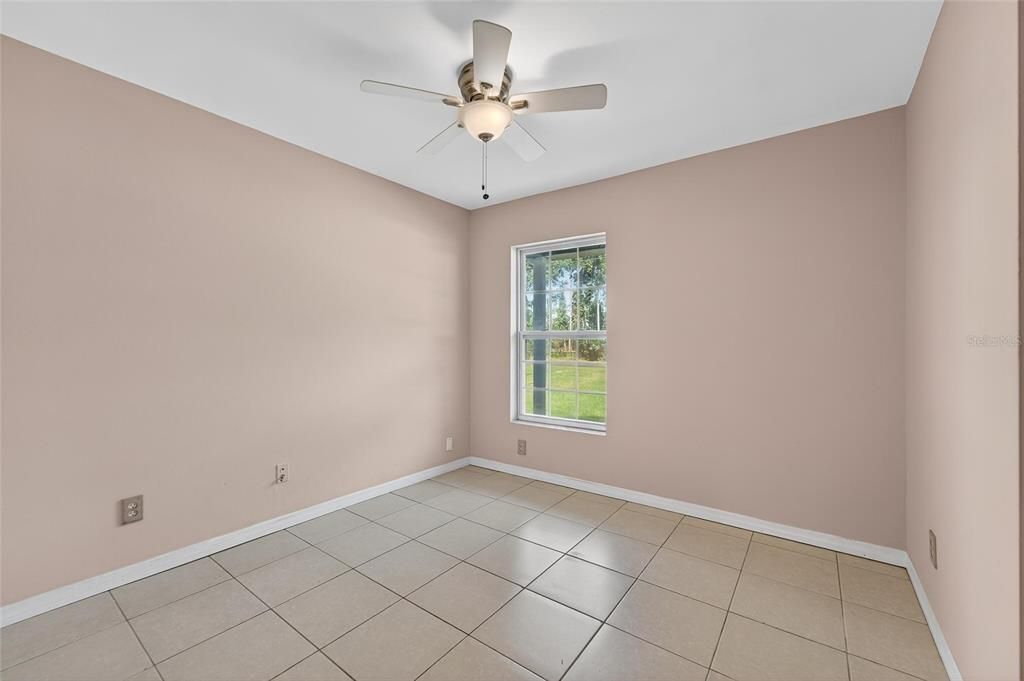 En Venta: $375,000 (3 camas, 2 baños, 1656 Pies cuadrados)