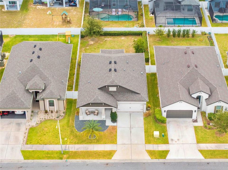 For Sale: $326,000 (3 beds, 2 baths, 1562 Square Feet)