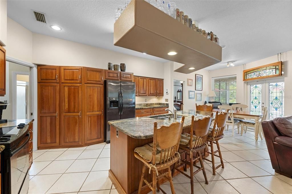 For Sale: $740,000 (3 beds, 2 baths, 2251 Square Feet)