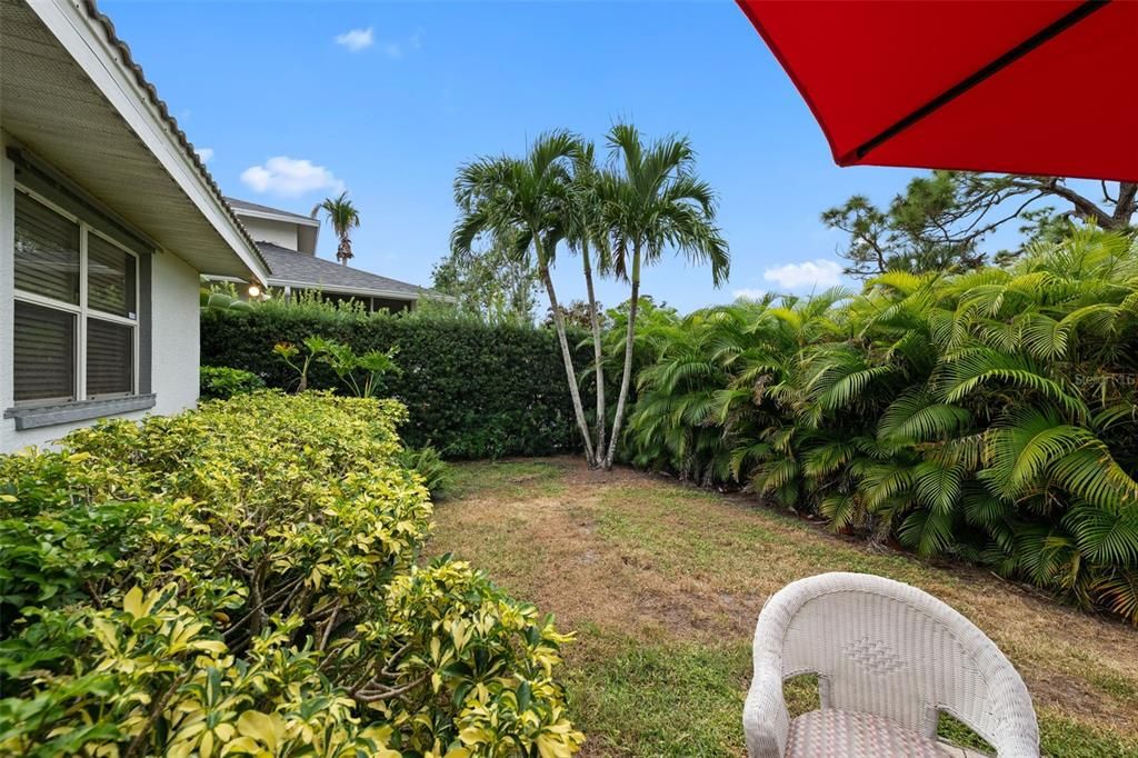 For Sale: $740,000 (3 beds, 2 baths, 2251 Square Feet)