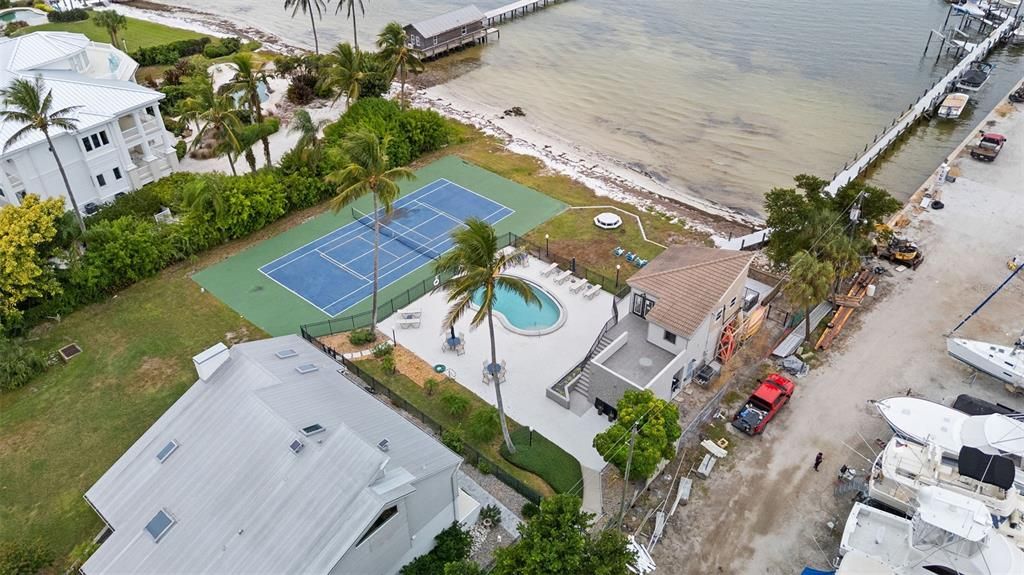 For Sale: $740,000 (3 beds, 2 baths, 2251 Square Feet)