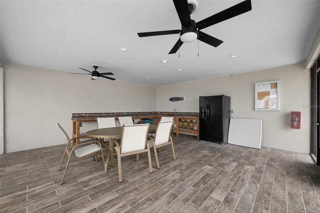 For Sale: $740,000 (3 beds, 2 baths, 2251 Square Feet)