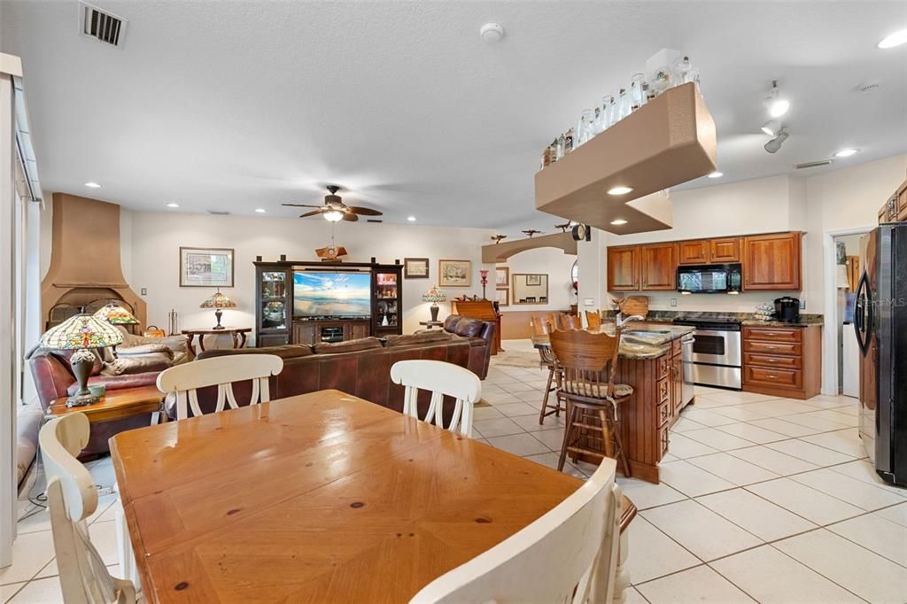 For Sale: $740,000 (3 beds, 2 baths, 2251 Square Feet)