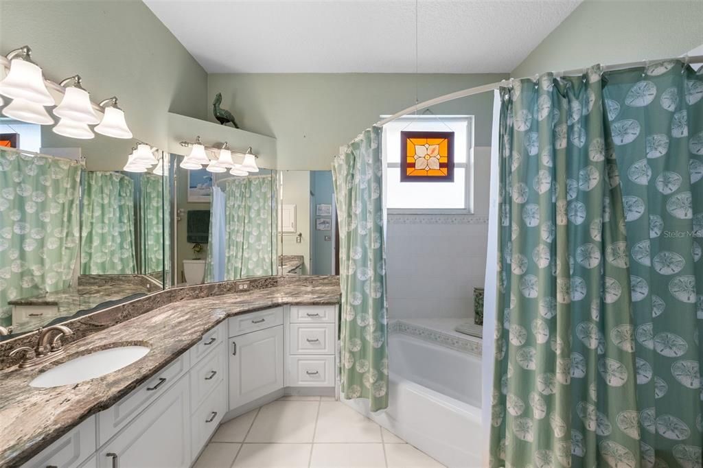 For Sale: $740,000 (3 beds, 2 baths, 2251 Square Feet)