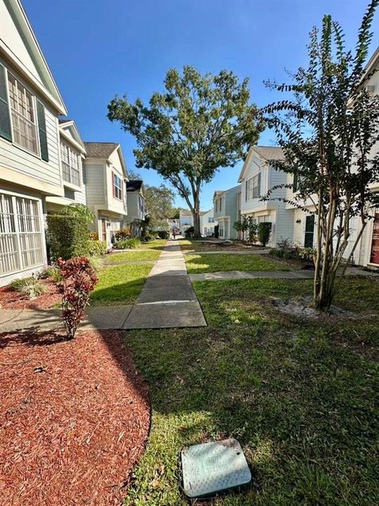 For Sale: $250,000 (2 beds, 2 baths, 1261 Square Feet)