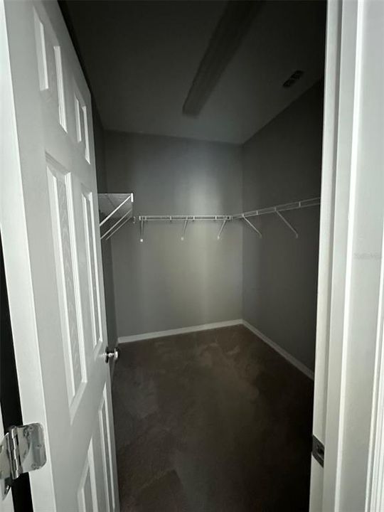 En Renta: $2,100 (4 camas, 3 baños, 2015 Pies cuadrados)