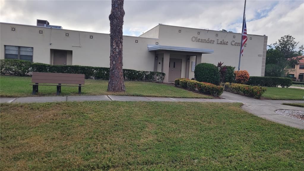 For Sale: $115,000 (2 beds, 2 baths, 915 Square Feet)