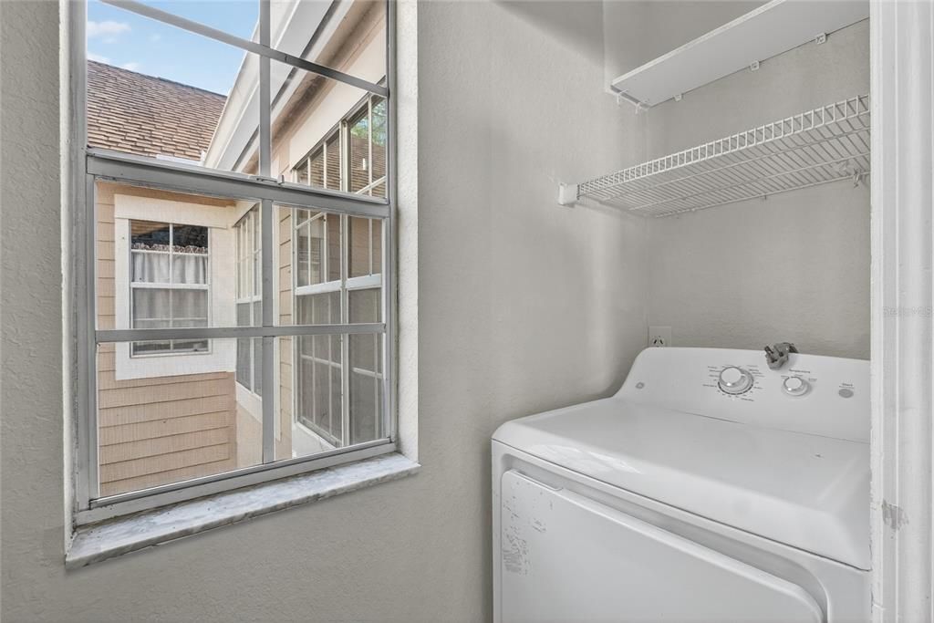 Activo con contrato: $175,000 (2 camas, 2 baños, 1130 Pies cuadrados)