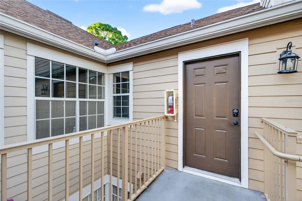 Activo con contrato: $175,000 (2 camas, 2 baños, 1130 Pies cuadrados)