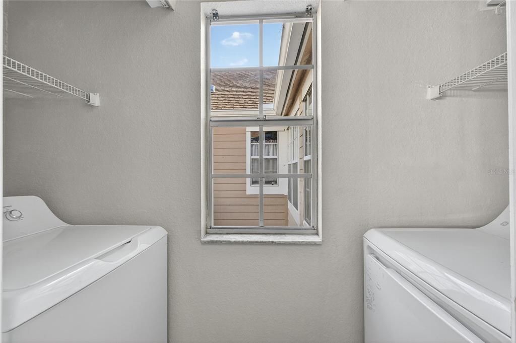 Activo con contrato: $175,000 (2 camas, 2 baños, 1130 Pies cuadrados)