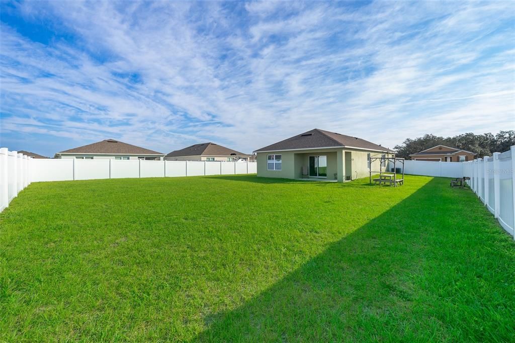 Active With Contract: $364,990 (3 beds, 2 baths, 1501 Square Feet)