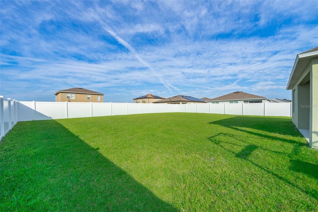 Active With Contract: $364,990 (3 beds, 2 baths, 1501 Square Feet)