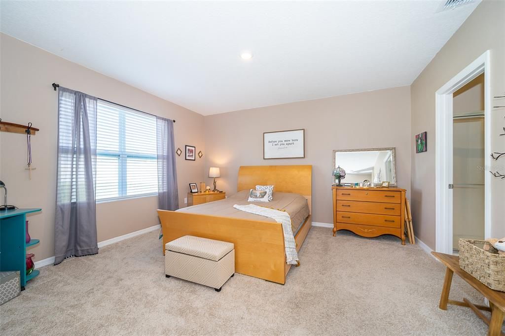 Active With Contract: $364,990 (3 beds, 2 baths, 1501 Square Feet)