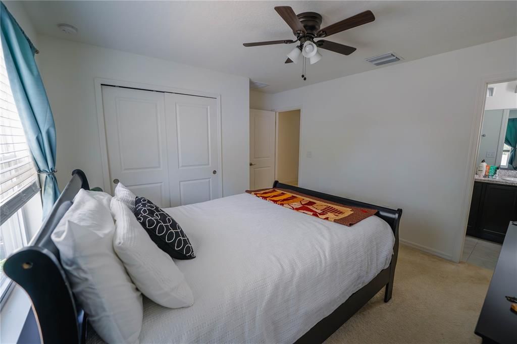 En Renta: $2,200 (3 camas, 2 baños, 1288 Pies cuadrados)