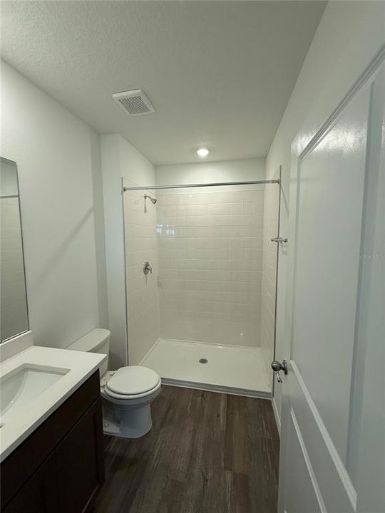 В аренду: $2,900 (5 спален, 3 ванн, 2453 Квадратных фут)