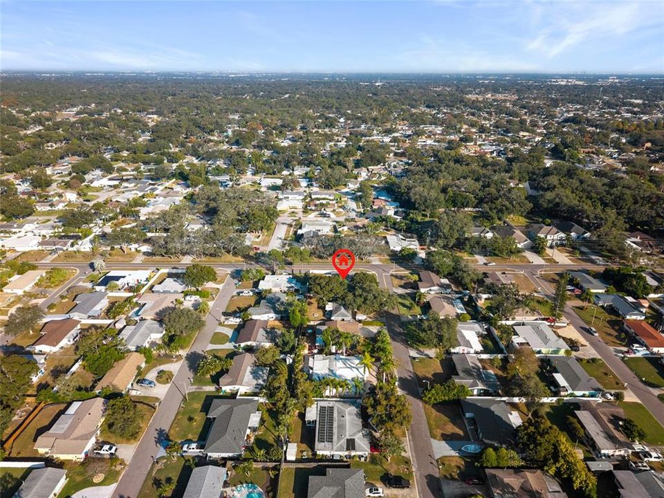 待售: $450,000 (4 贝兹, 2 浴室, 1452 平方英尺)