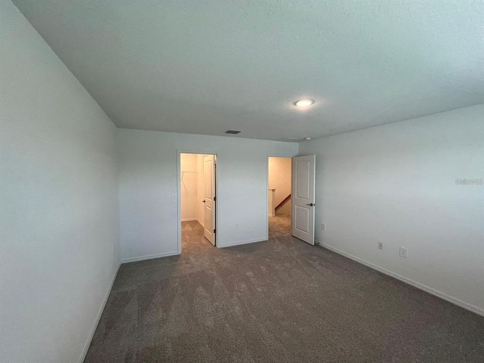 For Rent: $2,100 (3 beds, 2 baths, 1616 Square Feet)