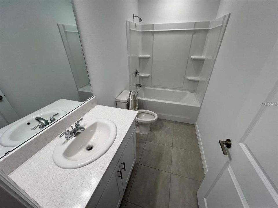 For Rent: $2,100 (3 beds, 2 baths, 1616 Square Feet)