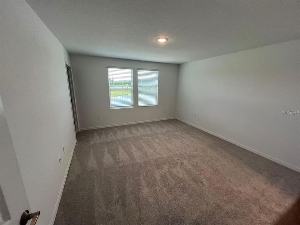 For Rent: $2,100 (3 beds, 2 baths, 1616 Square Feet)