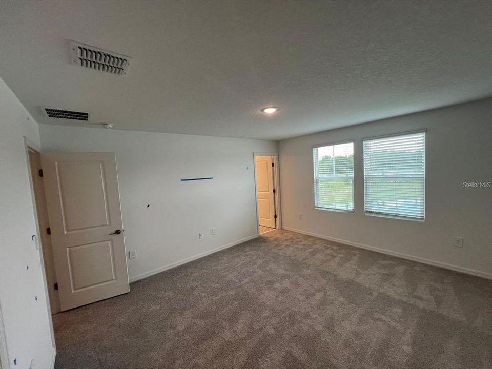 For Rent: $2,100 (3 beds, 2 baths, 1616 Square Feet)