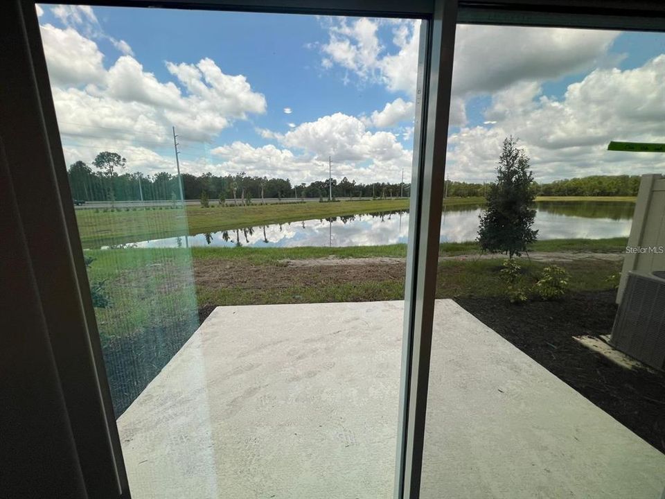 For Rent: $2,100 (3 beds, 2 baths, 1616 Square Feet)